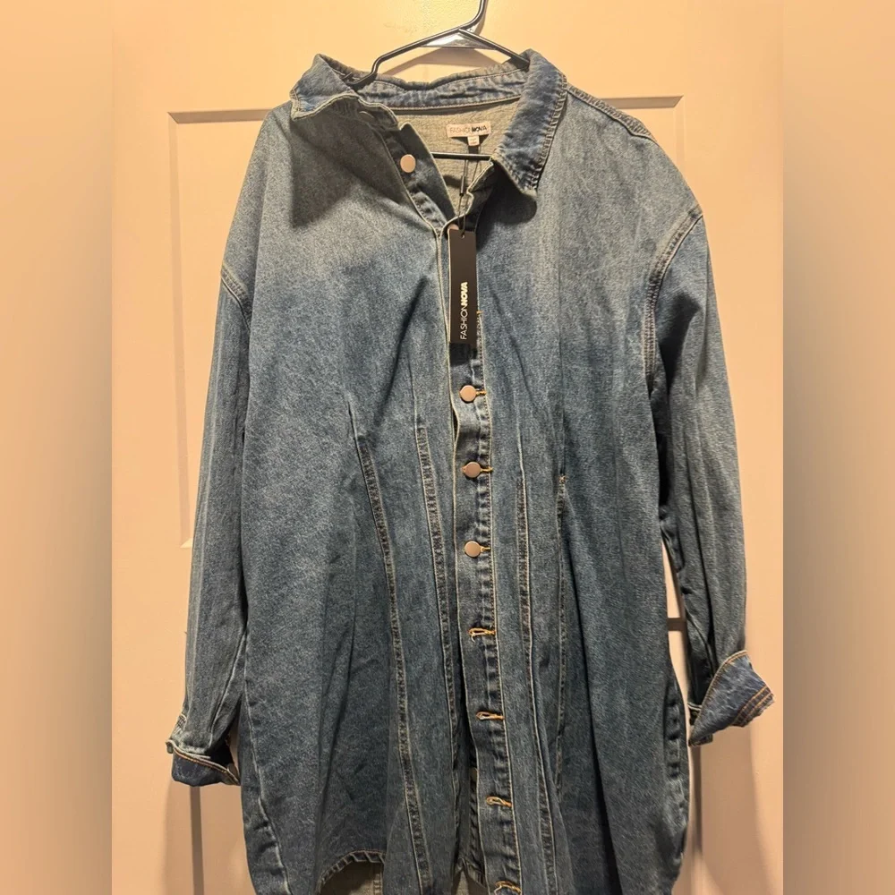 Denim Button-Up Dress - Picture 3 of 4
